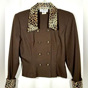 La Belle Vintage 90”s Jacket with Shoulder Pads. Made in the USA Size 7 EUC